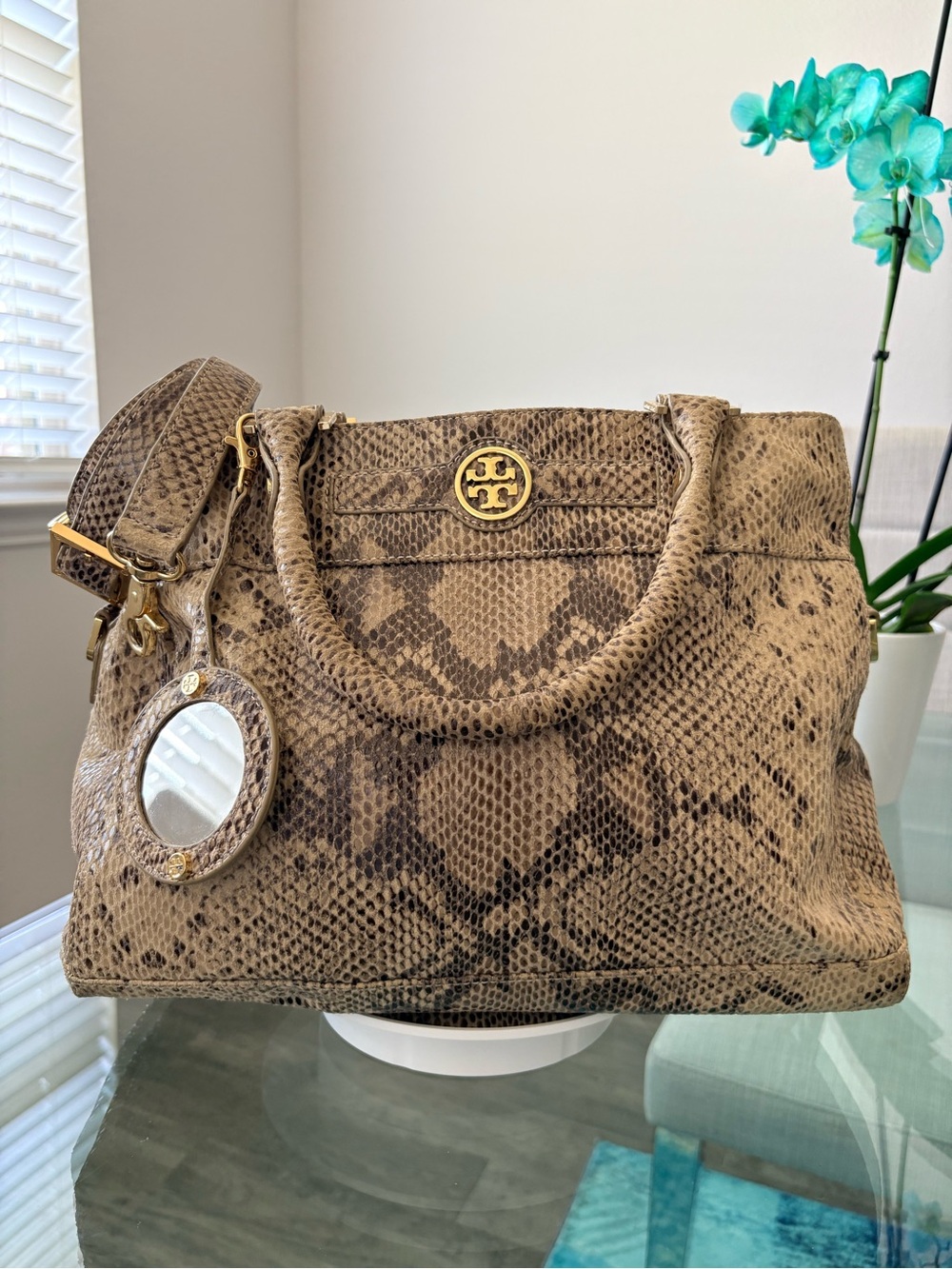 Tory Burch Python Embossed Leather Bag - Picture 4 of 17